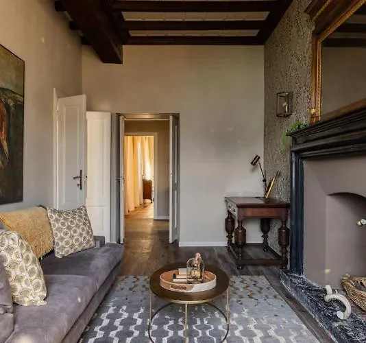 Issima The Bellagio - By Lovecomo *